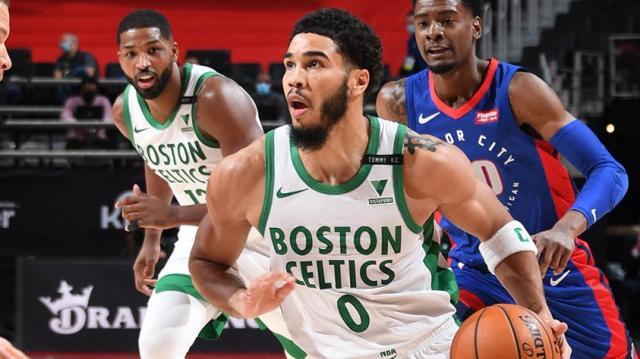 开云体育-12助攻0失误再送绝杀 关键时刻塔图姆已游刃有余